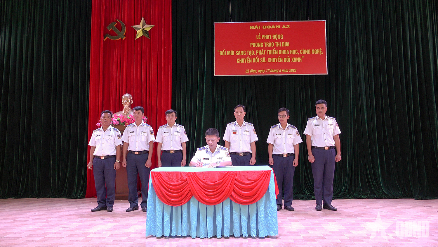 Khơi dậy tinh thần sáng tạo, chuyển đổi số trong cán bộ, chiến sĩ Hải đoàn 42